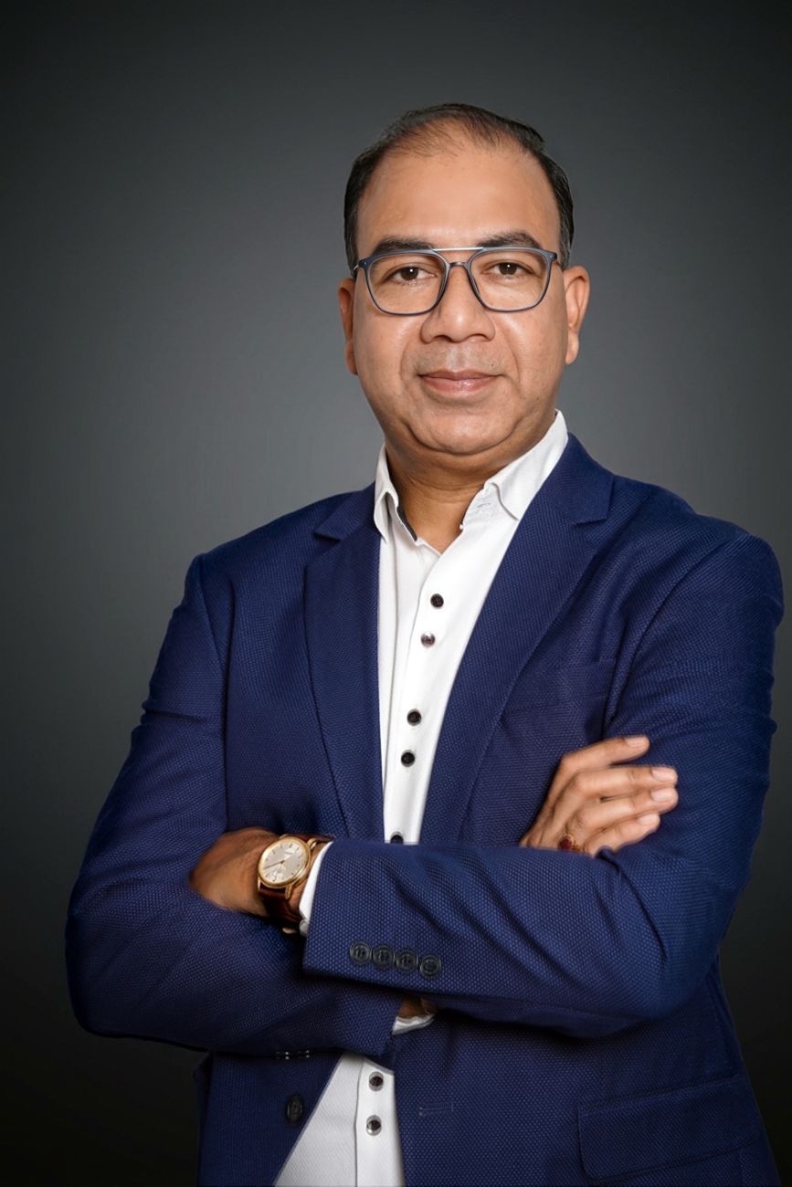 Portrait of Vikram Lal, Managing Director and Co-founder at Lumina Stream Mumbai